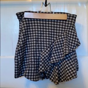 Mini skirt!